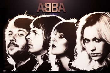 001. Постер: Один из наиболее успешных коллективов за всю историю популярной музыки - ABBA