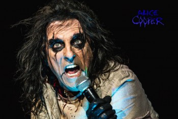 118. Постер: Alice Cooper - ужасы в действии