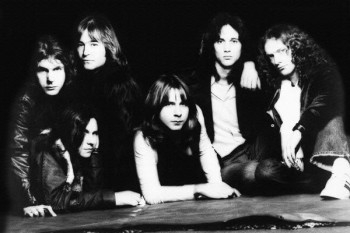 164. Постер: Foreigner - коммерчески успешная американская рок-группа, созданная в 1976 году