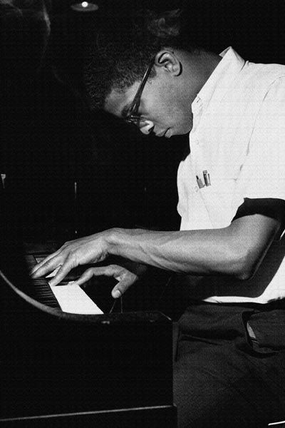 189. Постер: Herbie Hancock - американский джазовый пианист и композитор