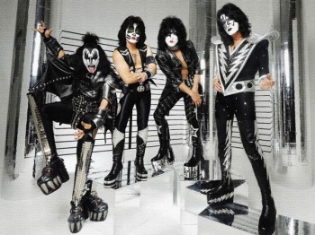 248. Постер: Группа Kiss в обновленном составе