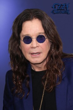 332. постер: Ozzy Osbourne на синем