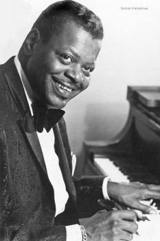 338-3. Постер: Oscar Peterson - один из выдающихся пианистов, виртуозов джаза