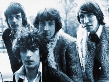 340. Постер: Члены психоделической рок-группы Pink Floyd: Roger Waters, Nick Mason, Syd Barrett и Rick Wright